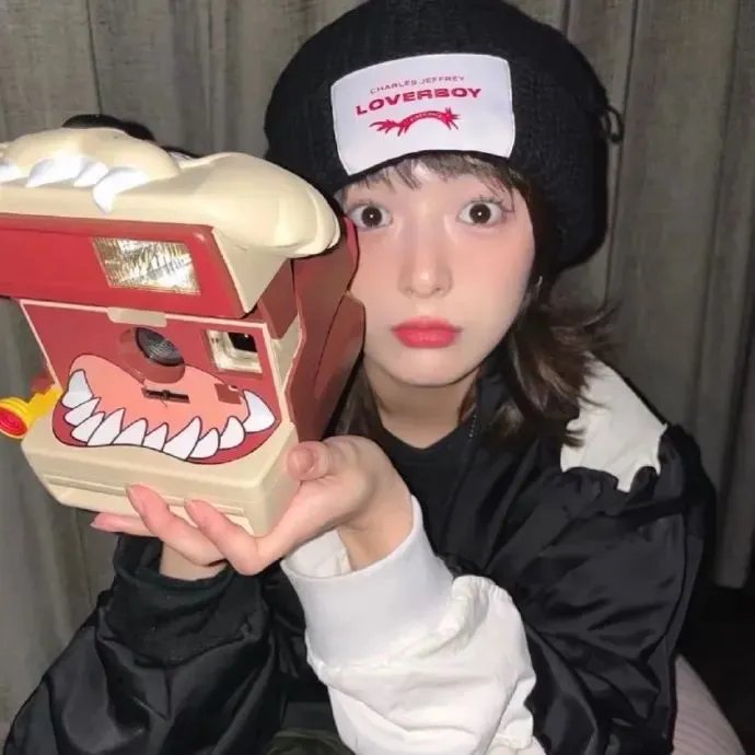 单身汉与时髦女郎